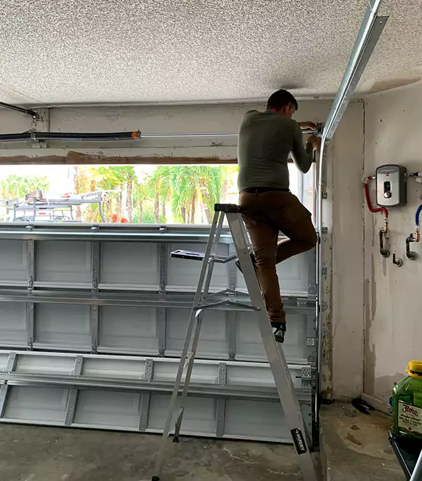 Garage Door Off Track Repair Lantana