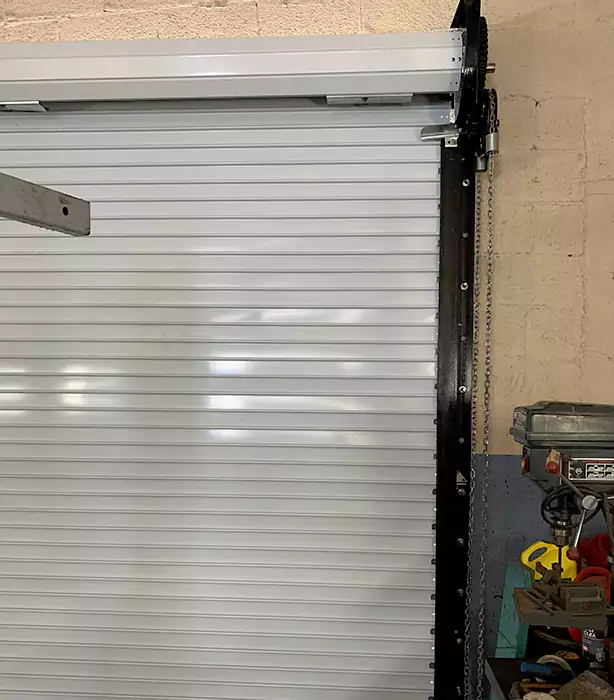 Janus Roll Up Garage Doors Lantana