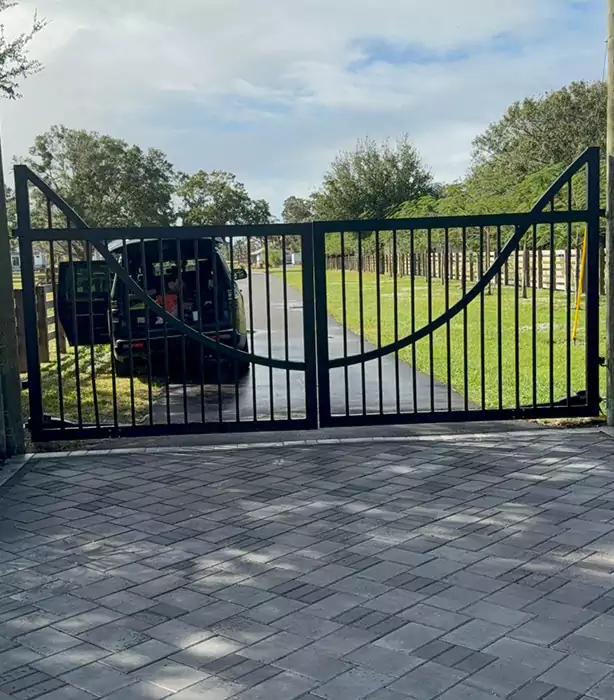 Swing Gate Repair Lantana
