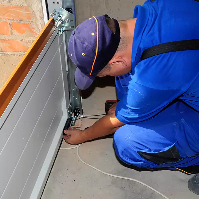 Best Garage Door Seal Services in Lantana, FL